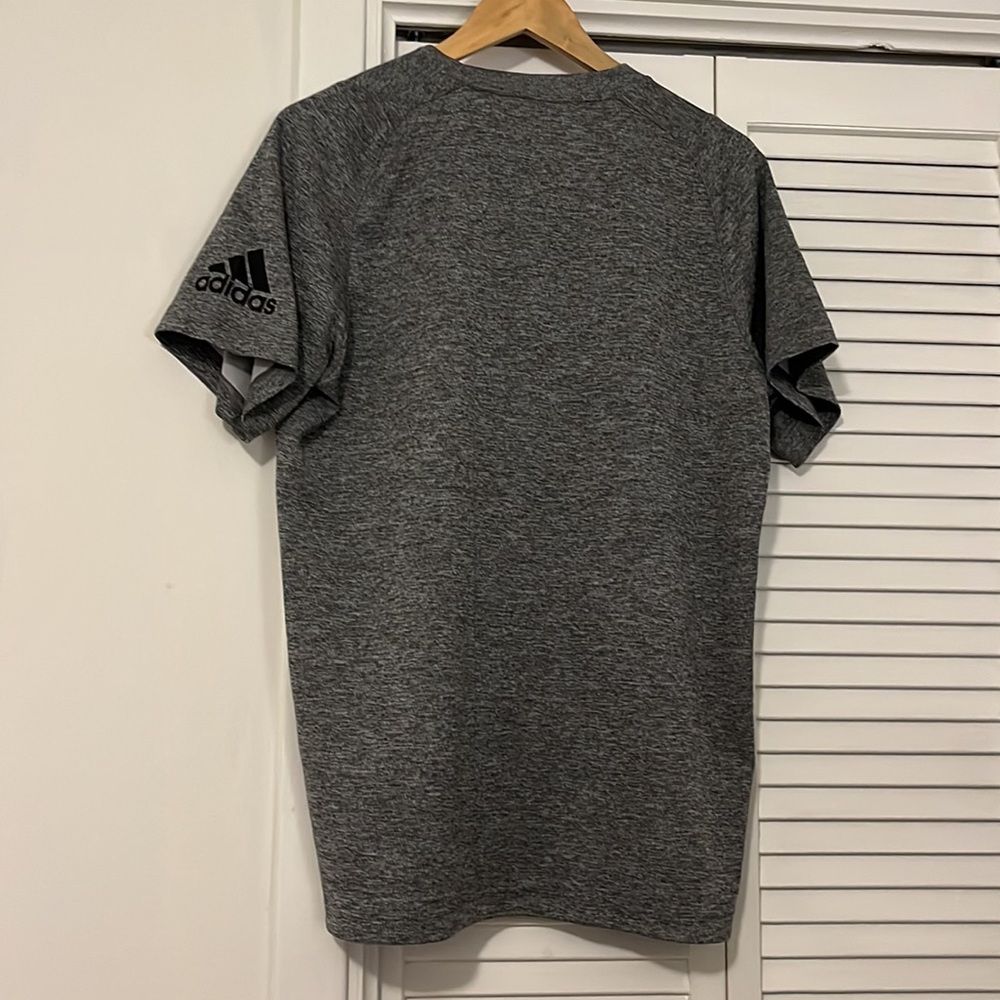 Adidas men’s shirt - Picture 2 of 2